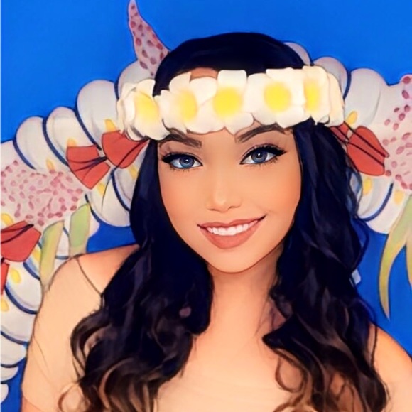 Meet your Posher, Michelle - Picture 1 of 3